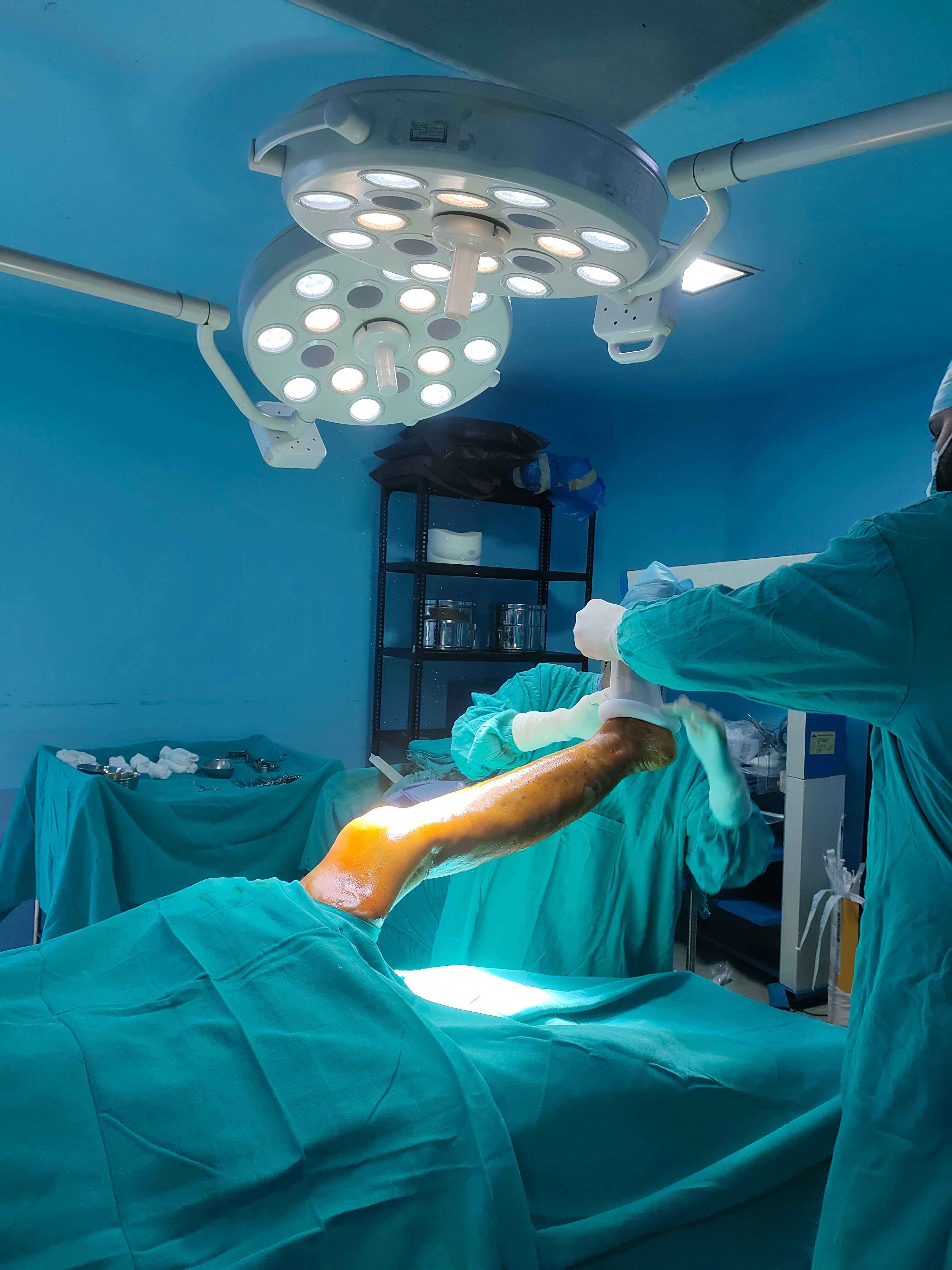 Prakash Hospital Noida orthopaedic care facility and patient ward 1