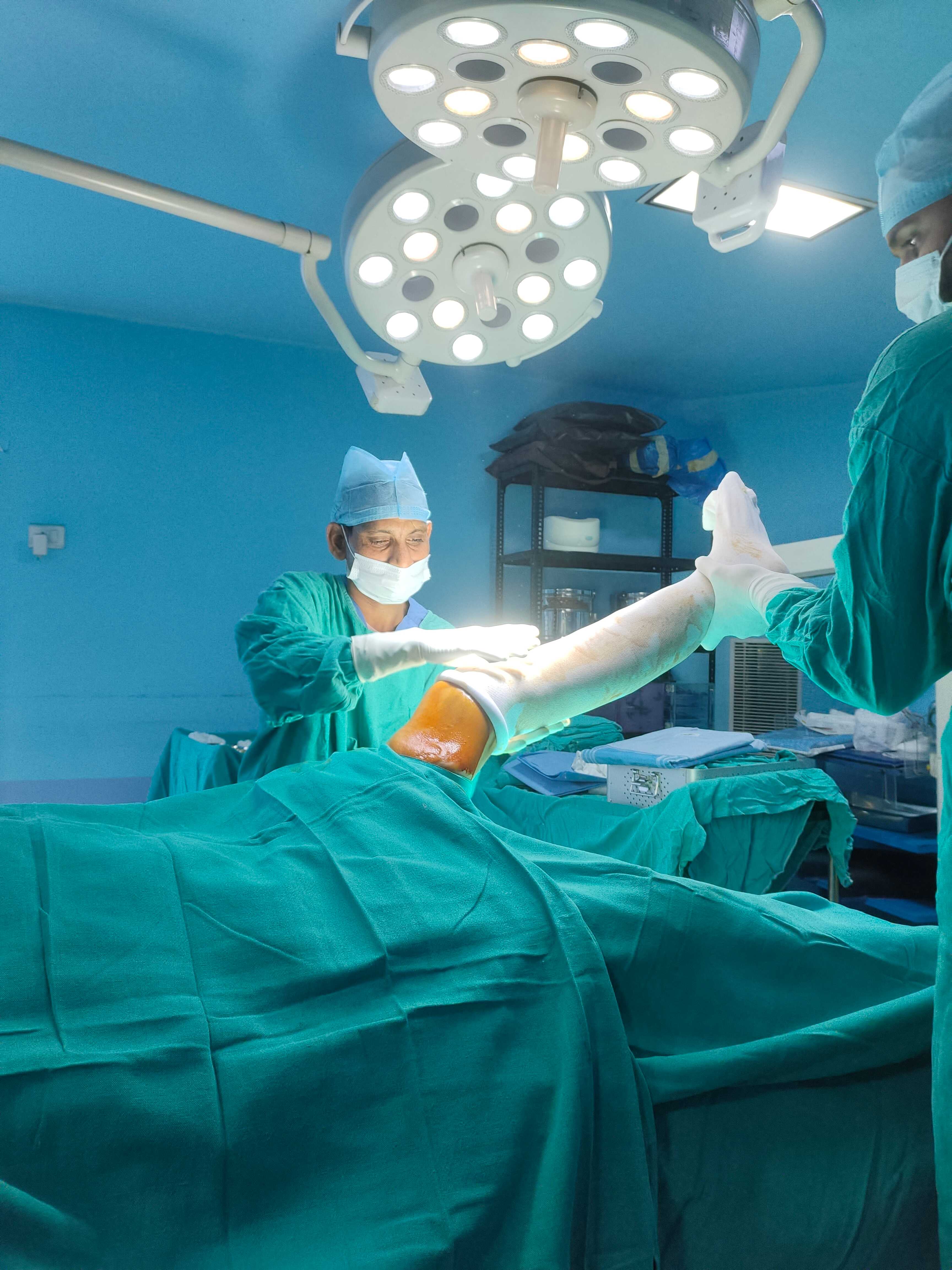 Prakash Hospital Noida orthopaedic care facility and patient ward 3
