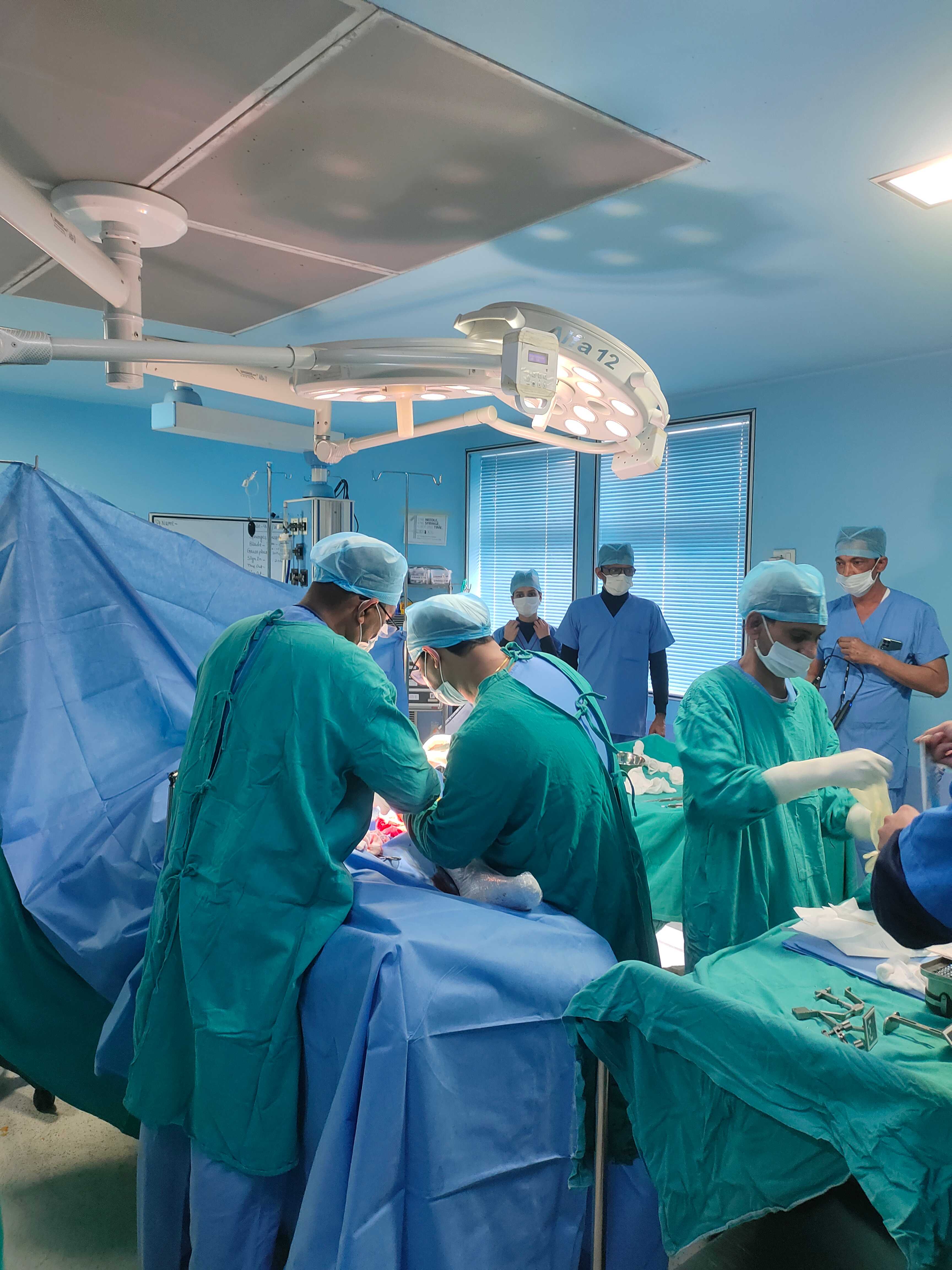 Prakash Hospital Noida orthopaedic care facility and patient ward 20