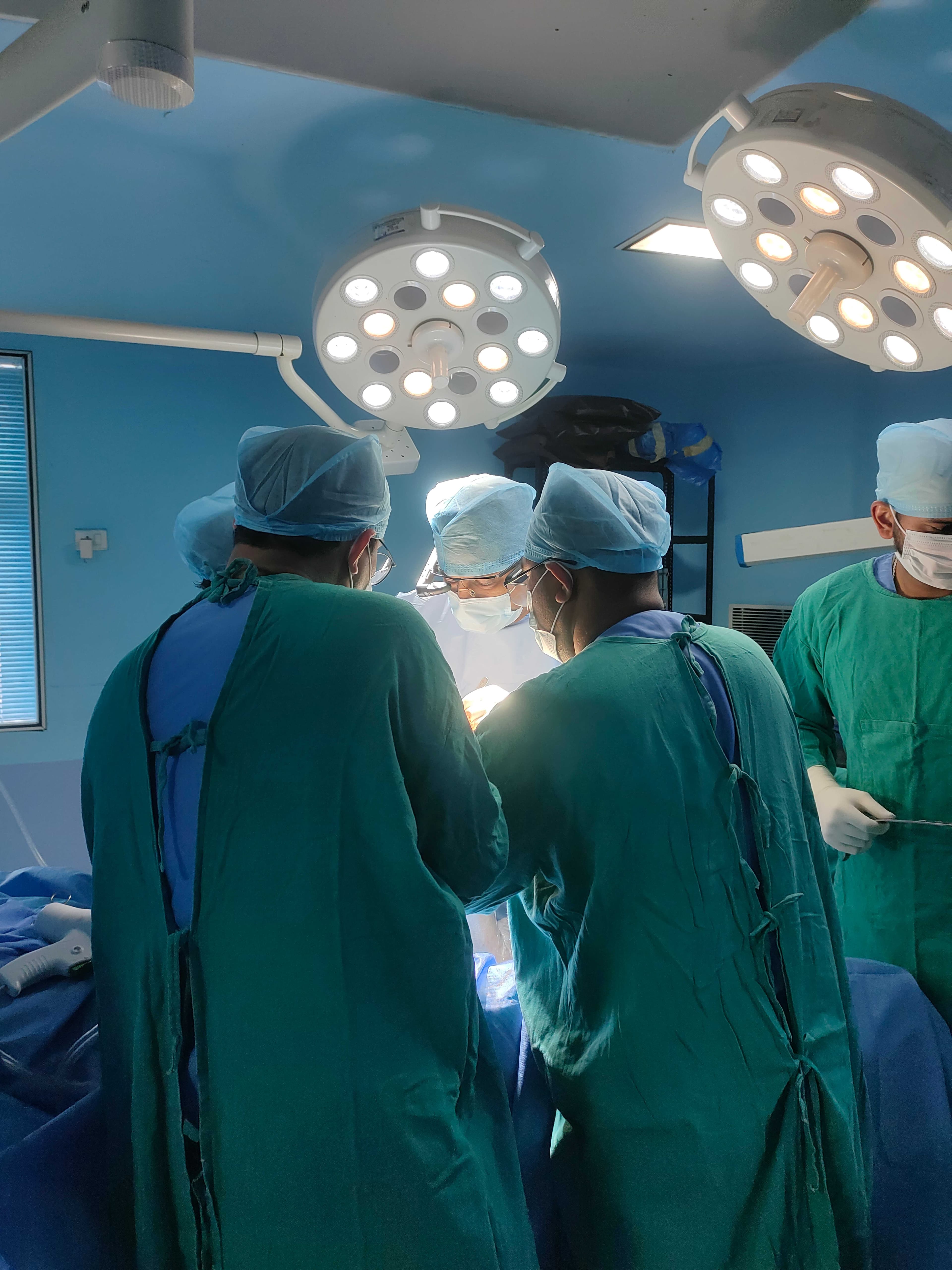 Prakash Hospital Noida orthopaedic care facility and patient ward 38