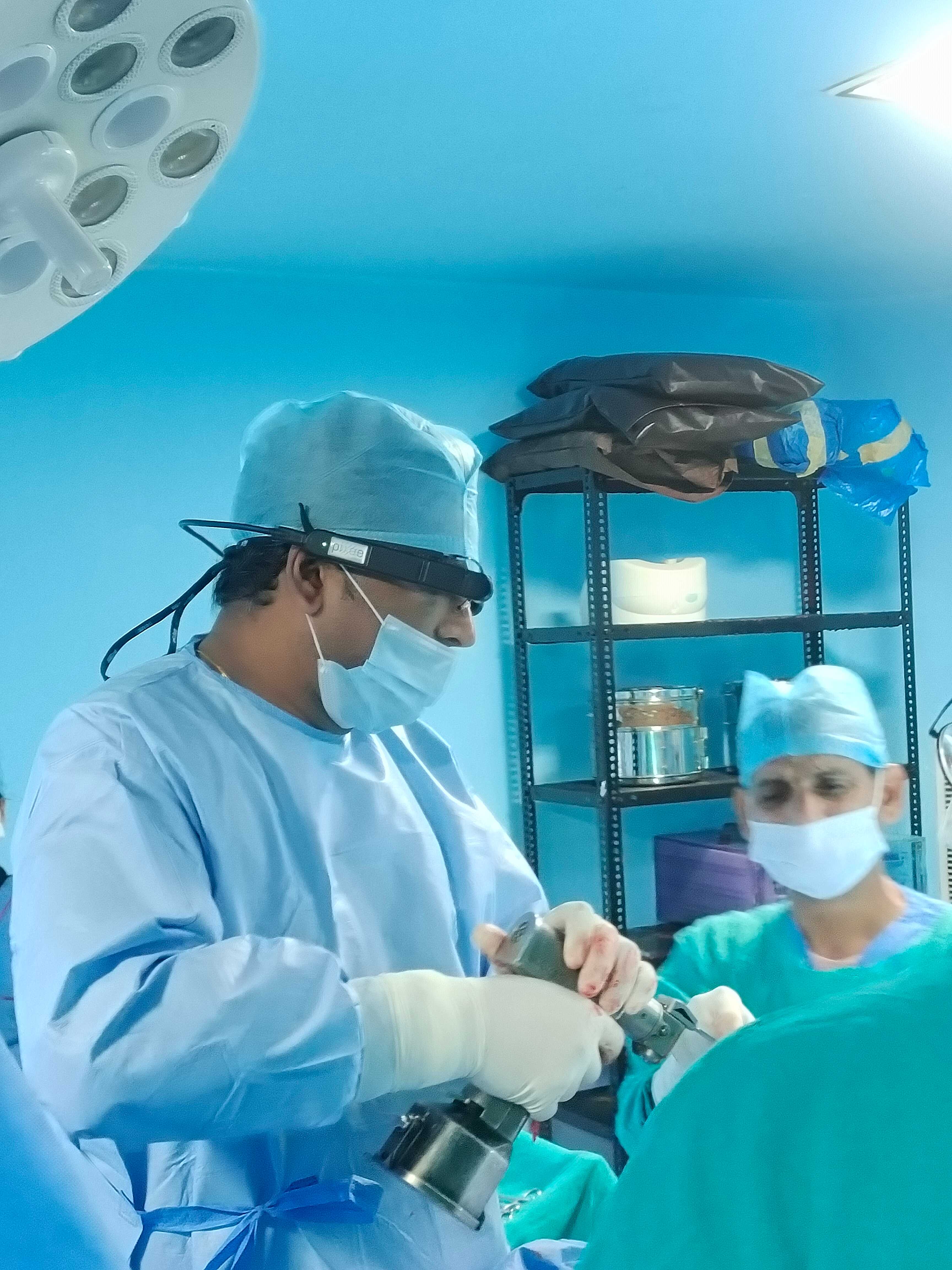 Prakash Hospital Noida orthopaedic care facility and patient ward 98
