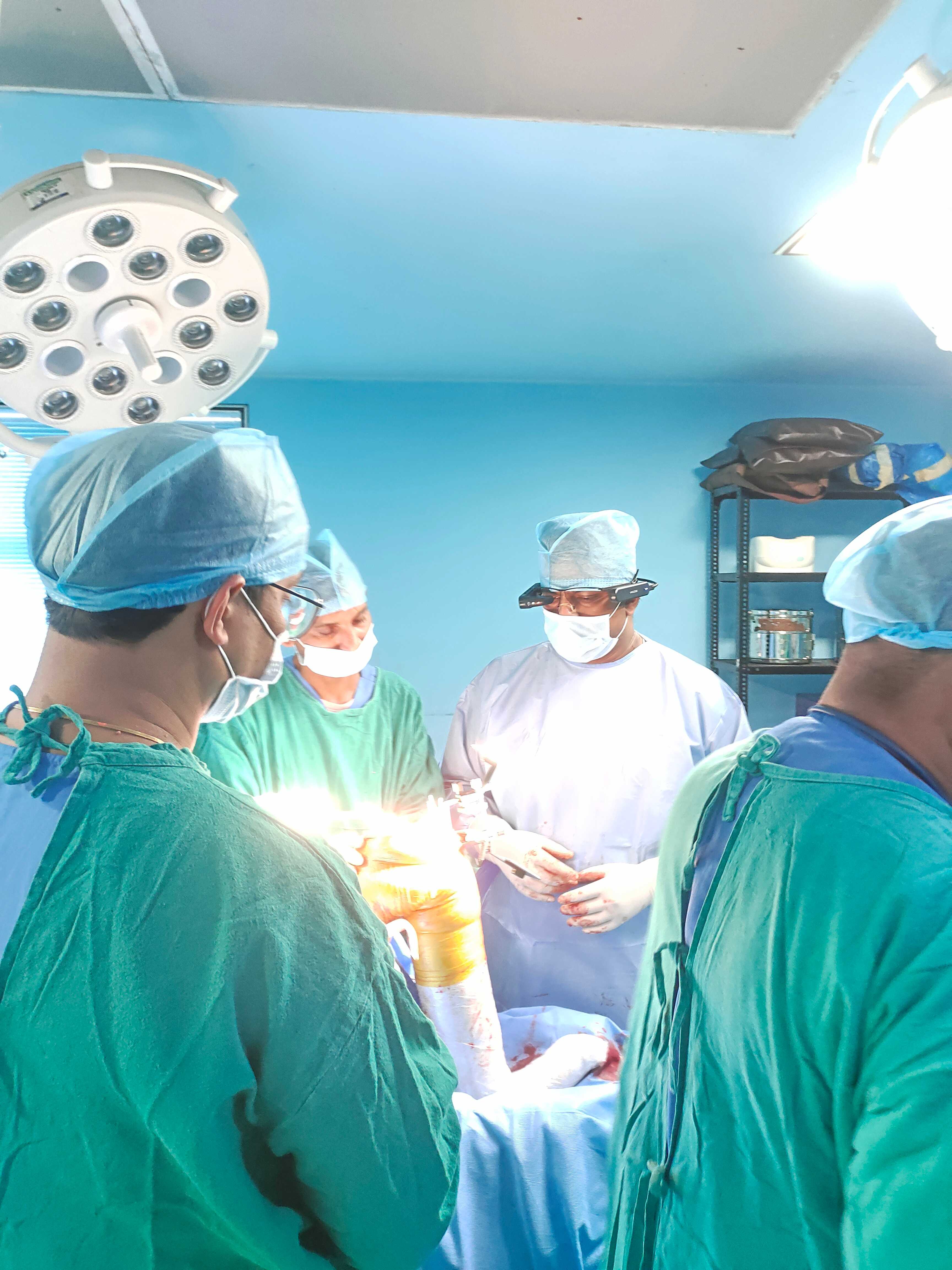 Prakash Hospital Noida orthopaedic care facility and patient ward 115