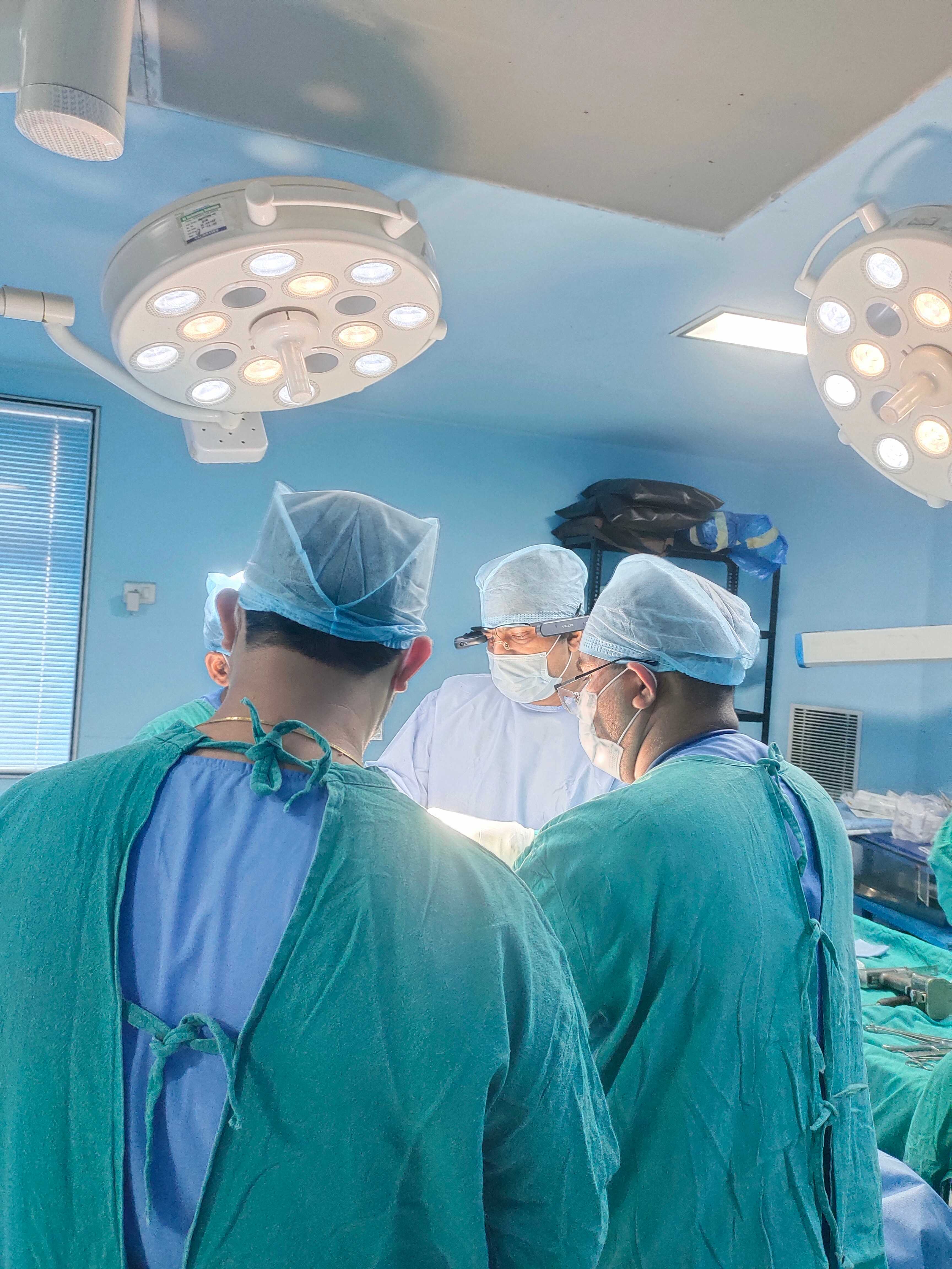 Prakash Hospital Noida orthopaedic care facility and patient ward 128
