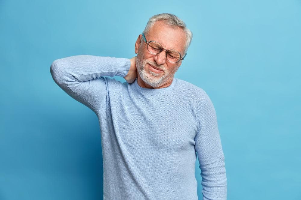Joint Pain In The Elderly - Causes, Risks, And The Best Treatment Options
