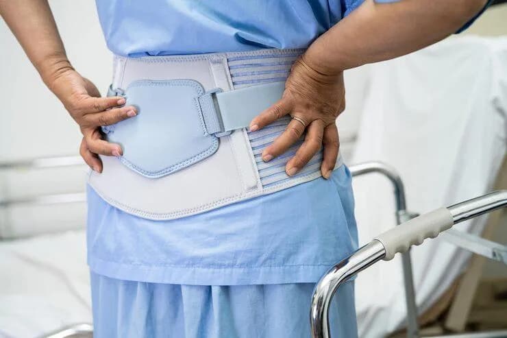 Anterior Hip Replacement — What Makes the Approach Different and Who Benefits