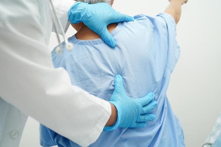 Orthopedic Doctor for Greater Noida and Greater Noida West - Dr. Mayank Chauhan at Prakash Hospital